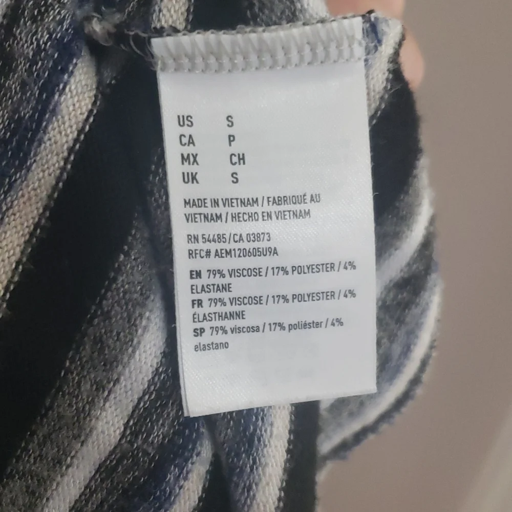 AE S soft & sexy cold shoulder mini sweater dress white and navy striped - Picture 9 of 9